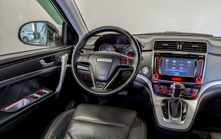 Haval H6, 2019 год, 1 500 000 рублей, 30 фотография