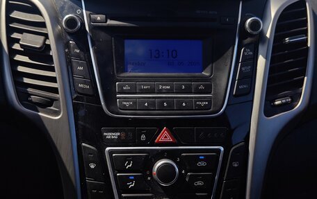 Hyundai i30 II рестайлинг, 2012 год, 900 000 рублей, 16 фотография