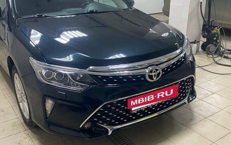 Toyota Camry, 2015 год, 1 850 000 рублей, 10 фотография