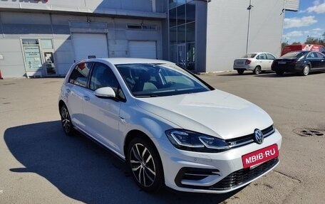 Volkswagen Golf VII, 2018 год, 2 100 000 рублей, 3 фотография
