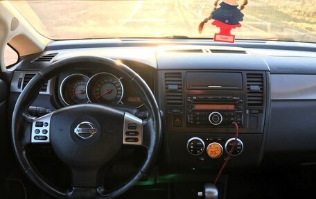 Nissan Tiida, 2007 год, 410 000 рублей, 9 фотография