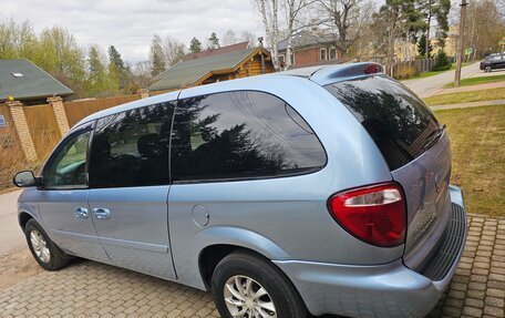 Dodge Caravan IV, 2004 год, 797 000 рублей, 3 фотография