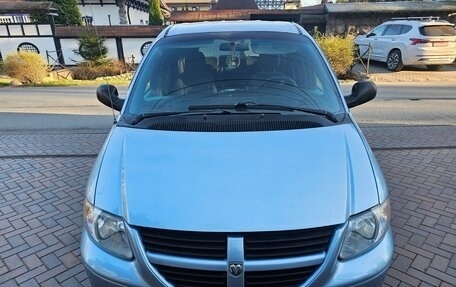 Dodge Caravan IV, 2004 год, 797 000 рублей, 2 фотография