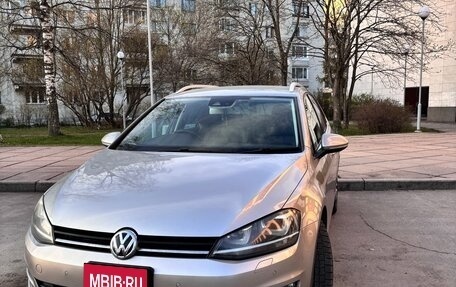 Volkswagen Golf VII, 2014 год, 1 370 000 рублей, 2 фотография