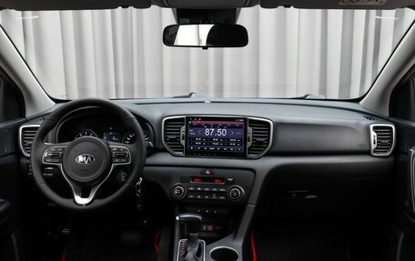 KIA Sportage IV рестайлинг, 2018 год, 2 100 000 рублей, 7 фотография
