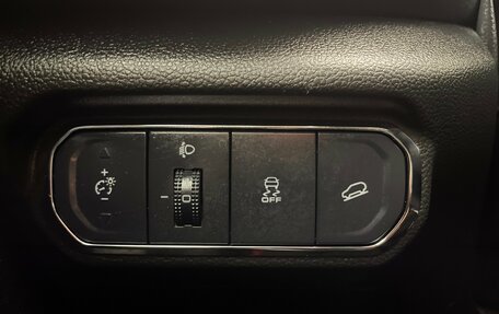 Haval Jolion, 2021 год, 1 906 000 рублей, 21 фотография