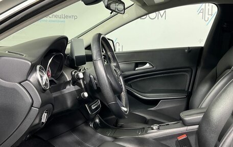 Mercedes-Benz CLA, 2017 год, 1 999 000 рублей, 8 фотография