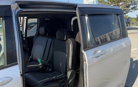 Honda Freed I, 2010 год, 900 000 рублей, 10 фотография