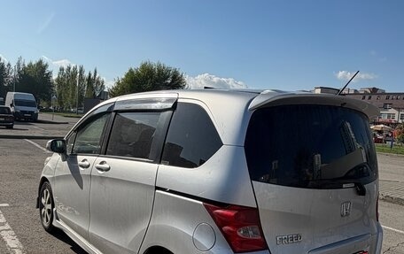 Honda Freed I, 2010 год, 900 000 рублей, 5 фотография