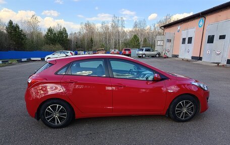 Hyundai i30 II рестайлинг, 2014 год, 1 000 000 рублей, 6 фотография