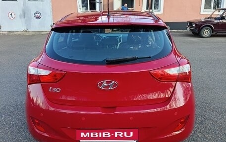 Hyundai i30 II рестайлинг, 2014 год, 1 000 000 рублей, 7 фотография