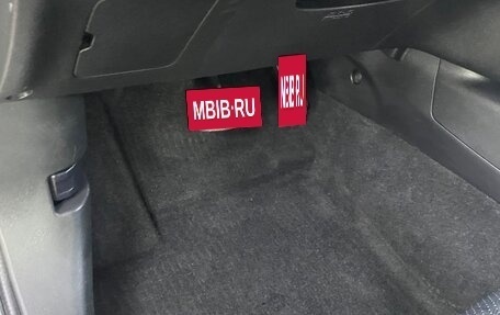 Mitsubishi Outlander III рестайлинг 3, 2017 год, 1 820 000 рублей, 14 фотография