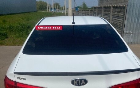 KIA Rio III рестайлинг, 2016 год, 1 100 000 рублей, 3 фотография