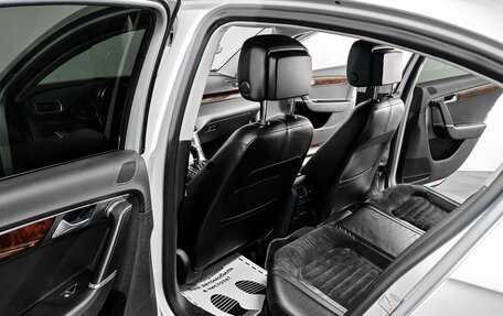 Volkswagen Passat B7, 2011 год, 1 609 000 рублей, 12 фотография
