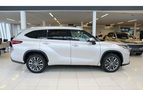 Toyota Highlander, 2025 год, 5 690 000 рублей, 7 фотография