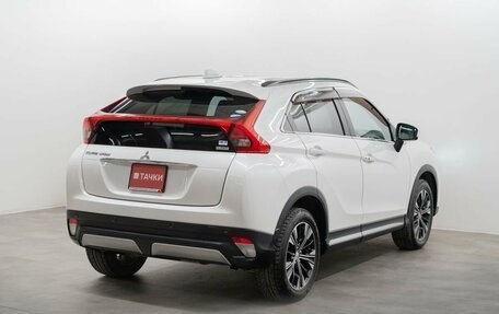 Mitsubishi Eclipse Cross, 2018 год, 2 250 000 рублей, 2 фотография