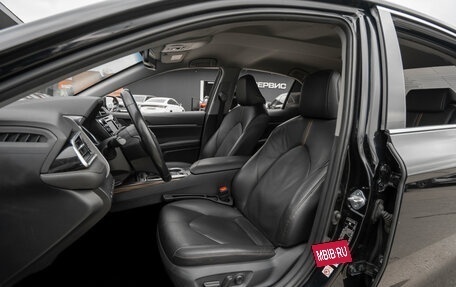 Toyota Camry, 2018 год, 2 387 000 рублей, 9 фотография