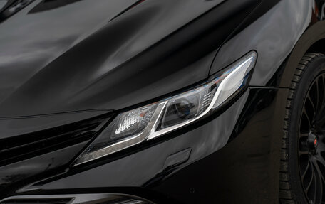 Toyota Camry, 2018 год, 2 387 000 рублей, 24 фотография