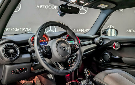 MINI Hatch, 2020 год, 2 350 000 рублей, 16 фотография