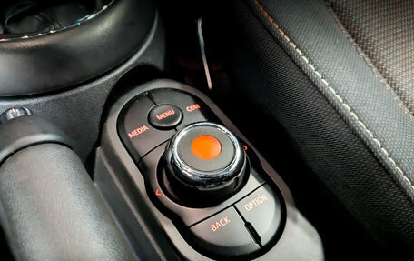MINI Hatch, 2020 год, 2 350 000 рублей, 25 фотография