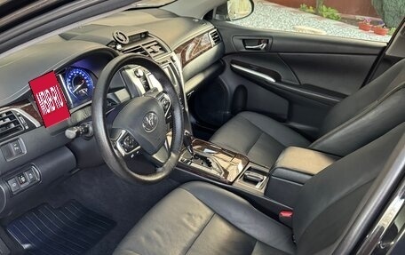 Toyota Camry, 2014 год, 1 940 000 рублей, 11 фотография
