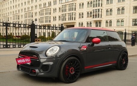 MINI Hatch, 2017 год, 2 490 000 рублей, 3 фотография