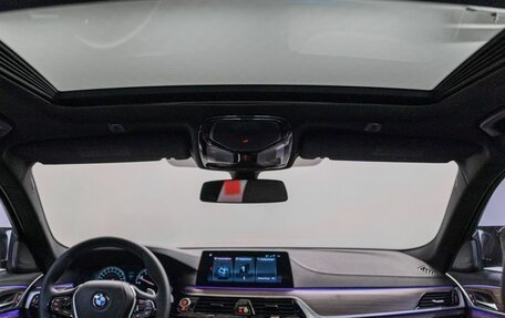 BMW 5 серия, 2017 год, 3 700 000 рублей, 12 фотография
