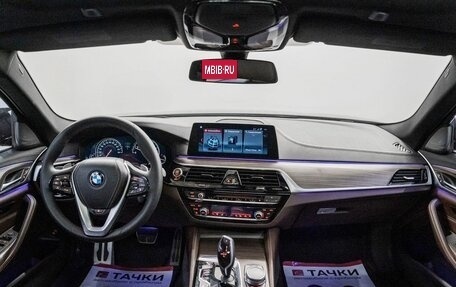 BMW 5 серия, 2017 год, 3 700 000 рублей, 10 фотография
