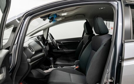 Honda Fit III, 2018 год, 1 230 000 рублей, 6 фотография