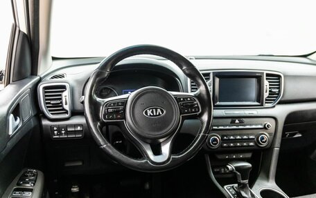 KIA Sportage IV рестайлинг, 2017 год, 1 988 000 рублей, 15 фотография