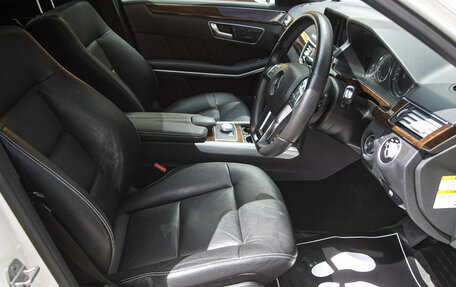 Mercedes-Benz E-Класс, 2011 год, 1 375 000 рублей, 13 фотография