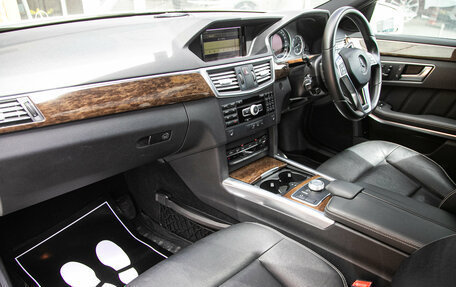 Mercedes-Benz E-Класс, 2011 год, 1 375 000 рублей, 22 фотография