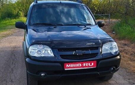 Chevrolet Niva I рестайлинг, 2010 год, 450 000 рублей, 1 фотография