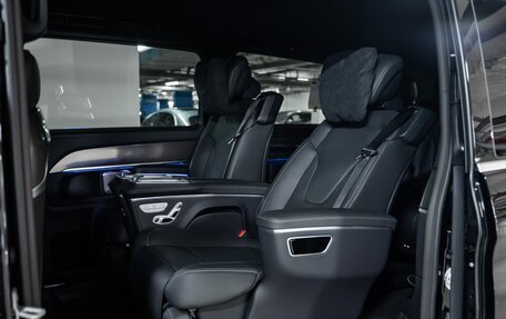 Mercedes-Benz V-Класс, 2026 год, 14 999 000 рублей, 2 фотография