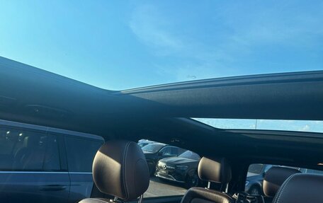 Mercedes-Benz V-Класс, 2017 год, 4 300 000 рублей, 3 фотография