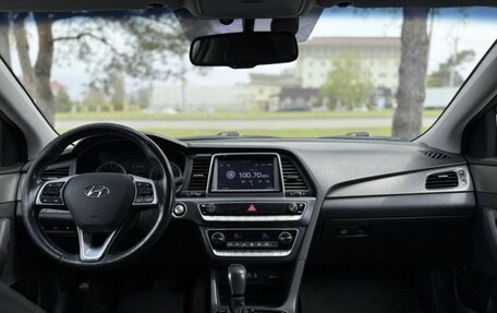 Hyundai Sonata VII, 2018 год, 2 050 000 рублей, 14 фотография