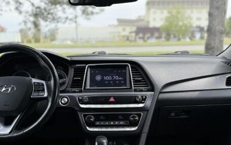 Hyundai Sonata VII, 2018 год, 2 050 000 рублей, 15 фотография