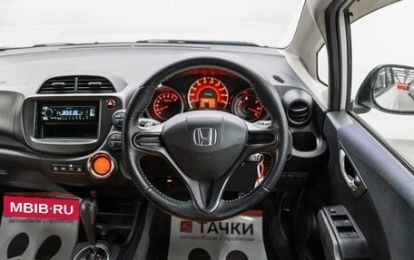 Honda Fit III, 2011 год, 1 065 000 рублей, 10 фотография