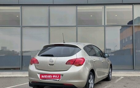 Opel Astra J, 2011 год, 549 000 рублей, 4 фотография