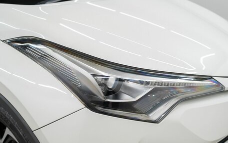 Toyota C-HR I рестайлинг, 2018 год, 1 900 000 рублей, 21 фотография