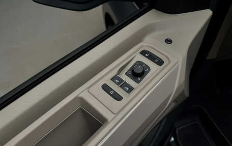 Volkswagen Multivan, 2025 год, 9 950 000 рублей, 16 фотография