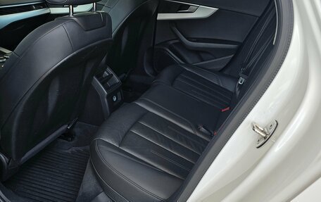 Audi A4, 2017 год, 2 099 000 рублей, 10 фотография
