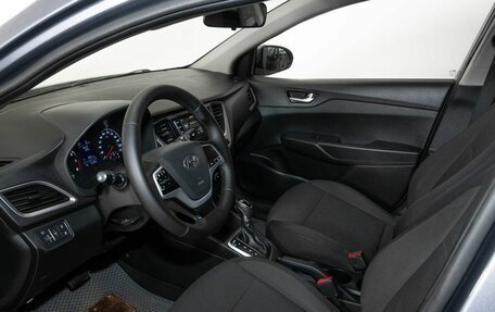 Hyundai Solaris II рестайлинг, 2017 год, 1 277 000 рублей, 5 фотография