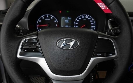 Hyundai Solaris II рестайлинг, 2017 год, 1 277 000 рублей, 9 фотография