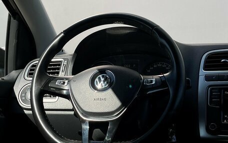 Volkswagen Polo VI (EU Market), 2018 год, 1 188 900 рублей, 21 фотография