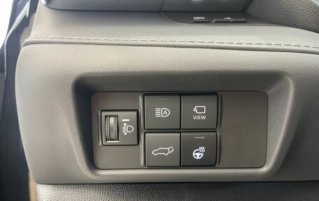 Toyota Highlander, 2026 год, 6 200 000 рублей, 13 фотография