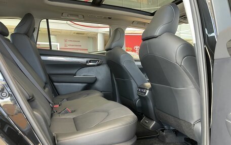 Toyota Highlander, 2026 год, 6 200 000 рублей, 16 фотография