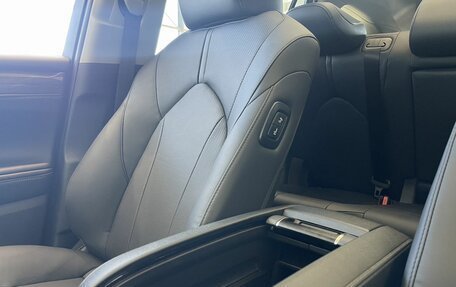 Toyota Highlander, 2026 год, 6 200 000 рублей, 28 фотография