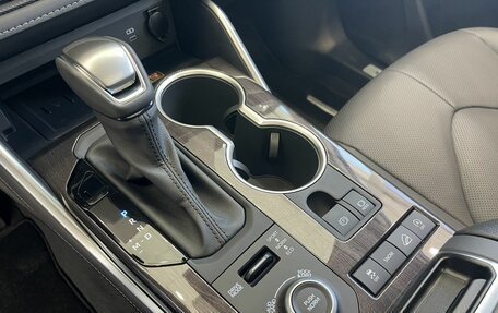 Toyota Highlander, 2026 год, 6 200 000 рублей, 26 фотография