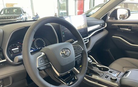 Toyota Highlander, 2026 год, 6 200 000 рублей, 25 фотография